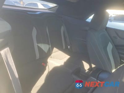 Zdjęcie 10 z 12 samochodu: 2018 CHEVROLET CAMARO LT VIN:1G1FB3DX2J0168827 - miniatura