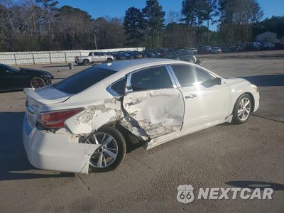 Trzecie zdjęcie samochodu z tyłu: 2015 NISSAN ALTIMA 2.5 VIN:1N4AL3AP9FC444838 - miniatura