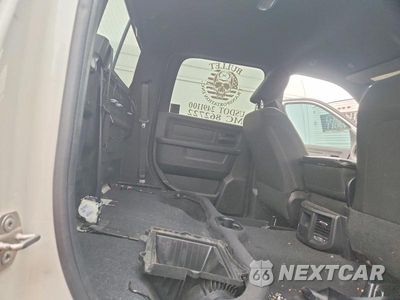 Zdjęcie 10 z 12 samochodu: 2022 RAM 3500 TRADESMAN TRUCK CAB AND CHASSIS VIN:3C63RRGL7NG153072 - miniatura