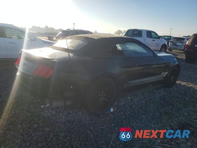 Trzecie zdjęcie samochodu z tyłu: 2016 FORD MUSTANG VIN:1FATP8EM0G5243913 - miniatura