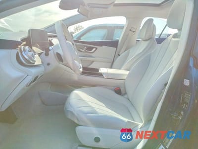 Zdjęcie 7 z 12 samochodu: 2023 MERCEDES-BENZ EQE SEDAN 350+ VIN:W1KEG2BB7PF015751 - miniatura