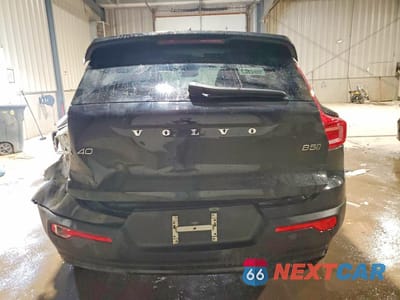 Zdjęcie 6 z 13 samochodu: 2024 VOLVO XC40 CORE VIN:YV4L12UK1R2334585 - miniatura