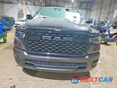 Piąte zdjęcie samochodu w środku: 2025 RAM 1500 BIG HORN/LONE STAR VIN:1C6RRFFG2SN244850 - miniatura