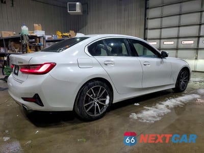 Trzecie zdjęcie samochodu z tyłu: 2019 BMW 330XI VIN:WBA5R7C52KAJ85447 - miniatura