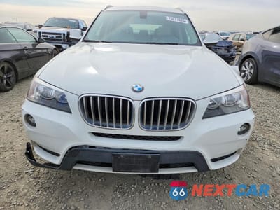 Piąte zdjęcie samochodu w środku: 2013 BMW X3 XDRIVE28I VIN:5UXWX9C51D0A21030 - miniatura
