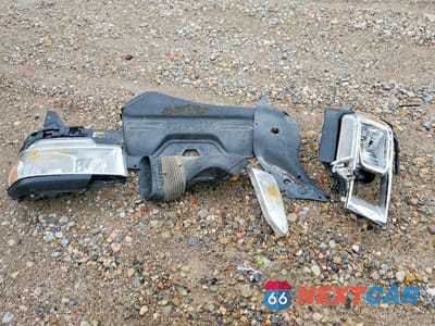 Zdjęcie 13 z 14 samochodu: 2022 RAM 3500 FLATBED TRUCK VIN:3C7WRTBL5NG421162 - miniatura