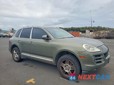Czwarte zdjęcie samochodu z boku: 2008 PORSCHE CAYENNE VIN:WP1AA29P98LA20110 - miniatura