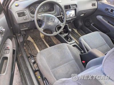 Zdjęcie 8 z 12 samochodu: 1999 HONDA CIVIC HX VIN:1HGEJ7129XL046612 - miniatura