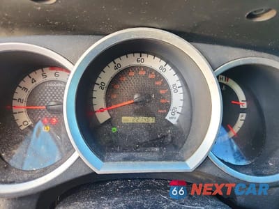 Zdjęcie 9 z 13 samochodu: 2014 TOYOTA TACOMA DOUBLE CAB PRERUNNER LONG BED VIN:5TFKU4HN3EX004742 - miniatura