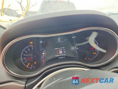 Zdjęcie 9 z 11 samochodu: 2016 JEEP GRAND CHEROKEE LIMITED VIN:1C4RJEBG9GC448631 - miniatura