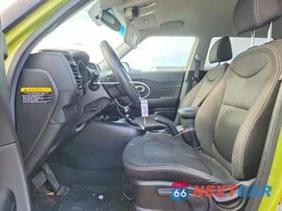 Zdjęcie 7 z 12 samochodu: 2017 KIA SOUL BASE VIN:KNDJN2A22H7879263 - miniatura