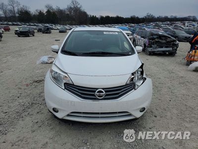 Piąte zdjęcie samochodu w środku: 2016 NISSAN VERSA NOTE S VIN:3N1CE2CPXGL379401 - miniatura