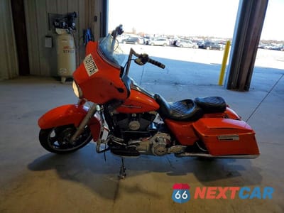 Trzecie zdjęcie samochodu z tyłu: 2012 HARLEY-DAVIDSON FLHX STREET GLIDE VIN:1HD1KBM13CB658402 - miniatura