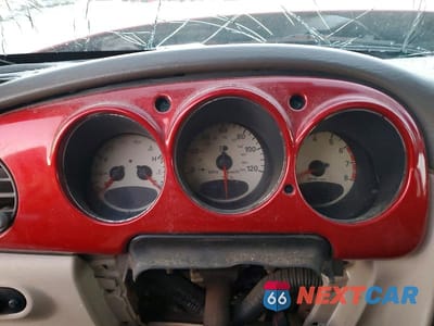 Zdjęcie 9 z 11 samochodu: 2001 CHRYSLER PT CRUISER VIN:3C8FY4BBX1T547398 - miniatura