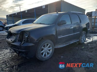 2013 GMC YUKON DENALI 1GKS2EEF3DR246852 - główne zdjęcie licytacji z USA - miniatura