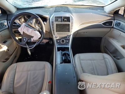 Zdjęcie 8 z 15 samochodu: 2018 LINCOLN MKZ HYBRID RESERVE VIN:3LN6L5MU7JR618232 - miniatura