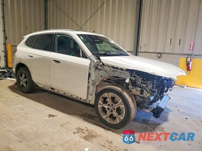 Czwarte zdjęcie samochodu z boku: 2023 BMW X1 XDRIVE28I VIN:WBX73EF01P5W65113 - miniatura