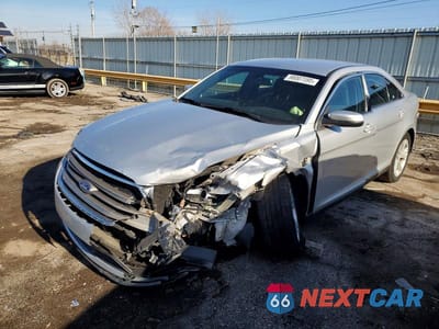 2018 FORD TAURUS SEL 1FAHP2E82JG131034 - główne zdjęcie licytacji z USA - miniatura