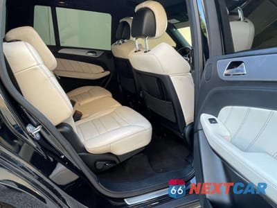 Zdjęcie 6 z 10 samochodu: 2019 MERCEDES-BENZ GLS 63 AMG 4MATIC VIN:4JGDF7FE1KB235179 - miniatura
