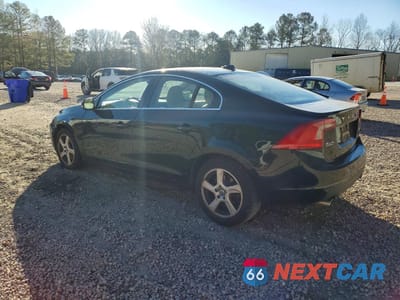 Drugie zdjęcie samochodu z przodu: 2013 VOLVO S60 T5 VIN:YV1612FSXD2193371 - miniatura