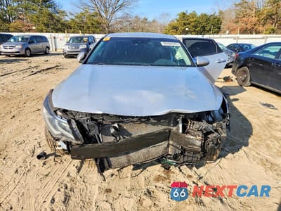 Piąte zdjęcie samochodu w środku: 2020 KIA OPTIMA LX VIN:5XXGT4L32LG388287 - miniatura