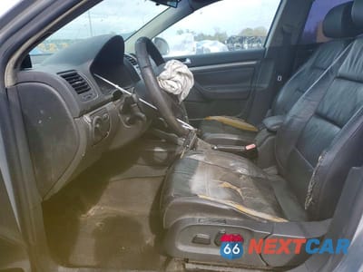 Zdjęcie 7 z 13 samochodu: 2006 VOLKSWAGEN JETTA TDI OPTION PACKAGE 2 VIN:3VWDT71KX6M782148 - miniatura
