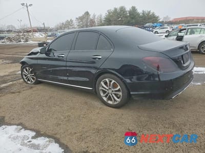 Drugie zdjęcie samochodu z przodu: 2015 MERCEDES-BENZ C 300 4MATIC VIN:55SWF4KB4FU069507 - miniatura