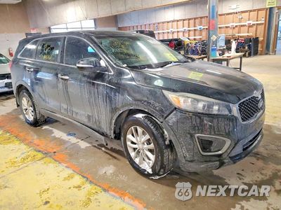 Czwarte zdjęcie samochodu z boku: 2016 KIA SORENTO LX VIN:5XYPG4A36GG124997 - miniatura