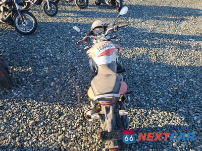 Zdjęcie 6 z 9 samochodu: 2009 APRILIA MANA 850 VIN:ZD4RCC0049S000394 - miniatura