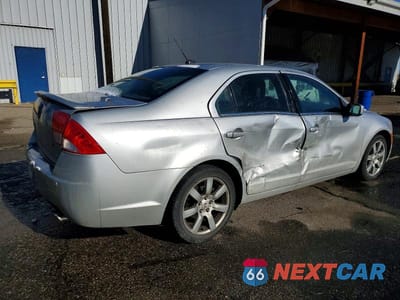 Trzecie zdjęcie samochodu z tyłu: 2010 MERCURY MILAN PREMIER VIN:3MEHM0JA1AR619060 - miniatura