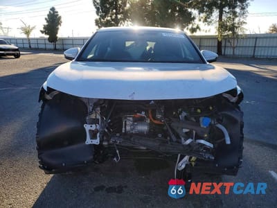 Piąte zdjęcie samochodu w środku: 2023 AUDI Q4 E-TRON SPORTBACK PREMIUM VIN:WA122BFZ1PP058277 - miniatura