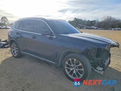 Czwarte zdjęcie samochodu z boku: 2019 BMW X5 XDRIVE40I VIN:5UXCR6C58KLL37061 - miniatura