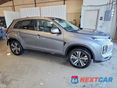 Czwarte zdjęcie samochodu z boku: 2020 MITSUBISHI OUTLANDER SPORT ES VIN:JA4AR3AU8LU023207 - miniatura