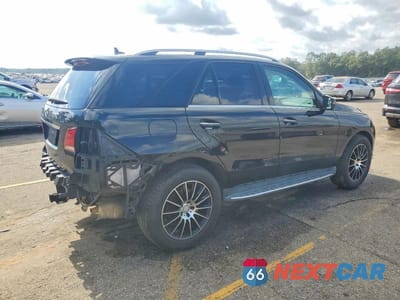 Trzecie zdjęcie samochodu z tyłu: 2016 MERCEDES-BENZ GLE 350 4MATIC VIN:4JGDA5HB9GA699291 - miniatura