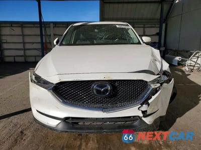 Piąte zdjęcie samochodu w środku: 2021 MAZDA CX-5 GRAND TOURING VIN:JM3KFBDM7M1457878 - miniatura