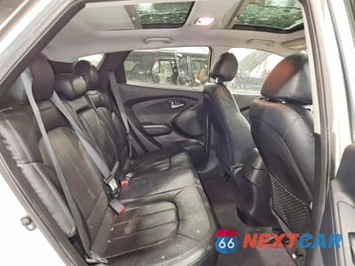 Zdjęcie 11 z 12 samochodu: 2010 HYUNDAI TUCSON VIN:KM8JUCAC8AU047186 - miniatura