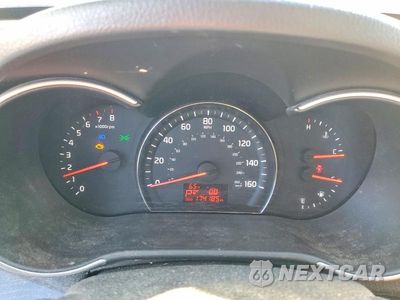 Zdjęcie 9 z 12 samochodu: 2014 KIA SORENTO LX VIN:5XYKT3A67EG483993 - miniatura