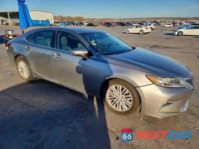 Czwarte zdjęcie samochodu z boku: 2016 LEXUS ES 350 VIN:58ABK1GG6GU019820 - miniatura