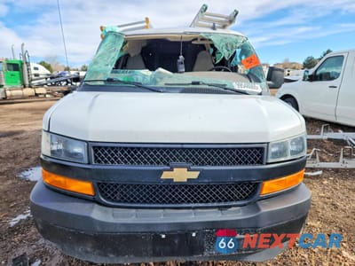 Piąte zdjęcie samochodu w środku: 2023 CHEVROLET EXPRESS G2500 UTILITY / SERVICE VAN VIN:1GCWGAFP6P1122639 - miniatura