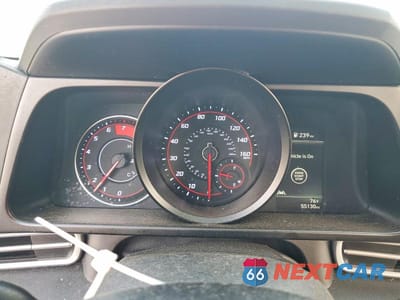 Zdjęcie 9 z 12 samochodu: 2021 HYUNDAI ELANTRA SEL VIN:KMHLM4AG7MU093209 - miniatura