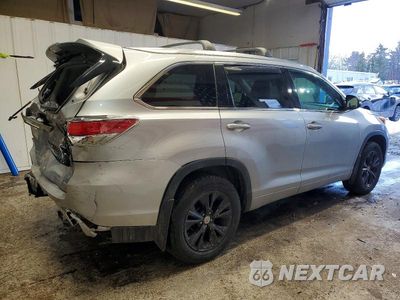 Trzecie zdjęcie samochodu z tyłu: 2015 TOYOTA HIGHLANDER XLE VIN:5TDJKRFH1FS219068 - miniatura