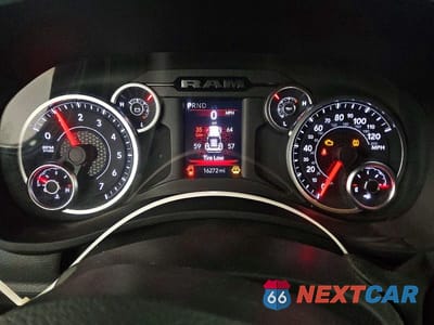 Zdjęcie 9 z 11 samochodu: 2025 RAM 2500 BIG HORN VIN:3C6UR5DJ7SG575922 - miniatura