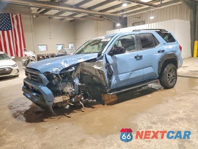 2025 TOYOTA 4RUNNER SR5 JTEVA5BR7S5021666 - główne zdjęcie licytacji z USA - miniatura
