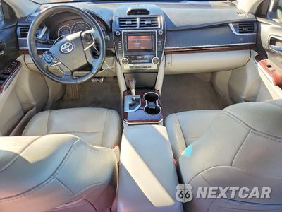 Zdjęcie 8 z 12 samochodu: 2014 TOYOTA CAMRY XLE VIN:4T4BF1FK2ER380319 - miniatura