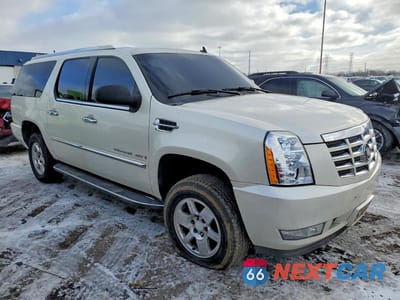 Czwarte zdjęcie samochodu z boku: 2007 CADILLAC ESCALADE ESV VIN:1GYFK66817R185146 - miniatura