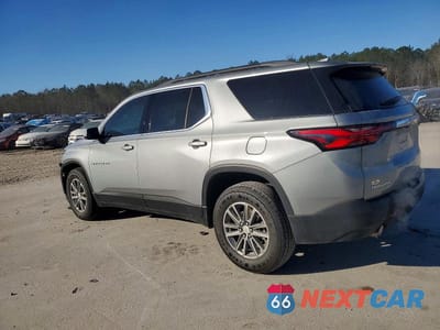 Drugie zdjęcie samochodu z przodu: 2023 CHEVROLET TRAVERSE LT VIN:1GNERGKW6PJ215058 - miniatura