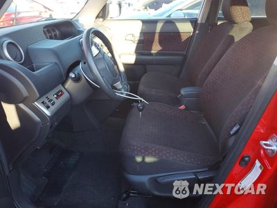 Zdjęcie 7 z 12 samochodu: 2009 TOYOTA SCION XB VIN:JTLKE50E891096149 - miniatura