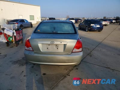 Zdjęcie 6 z 13 samochodu: 2005 HYUNDAI ELANTRA GLS VIN:KMHDN46D35U010313 - miniatura