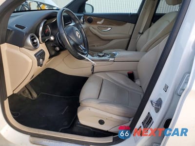 Zdjęcie 7 z 12 samochodu: 2018 MERCEDES-BENZ GLC 300 VIN:WDC0G4JB4JV063202 - miniatura