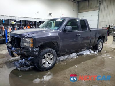 2011 CHEVROLET SILVERADO K1500 1GCRKPEA0BZ211709 - główne zdjęcie licytacji z USA - miniatura